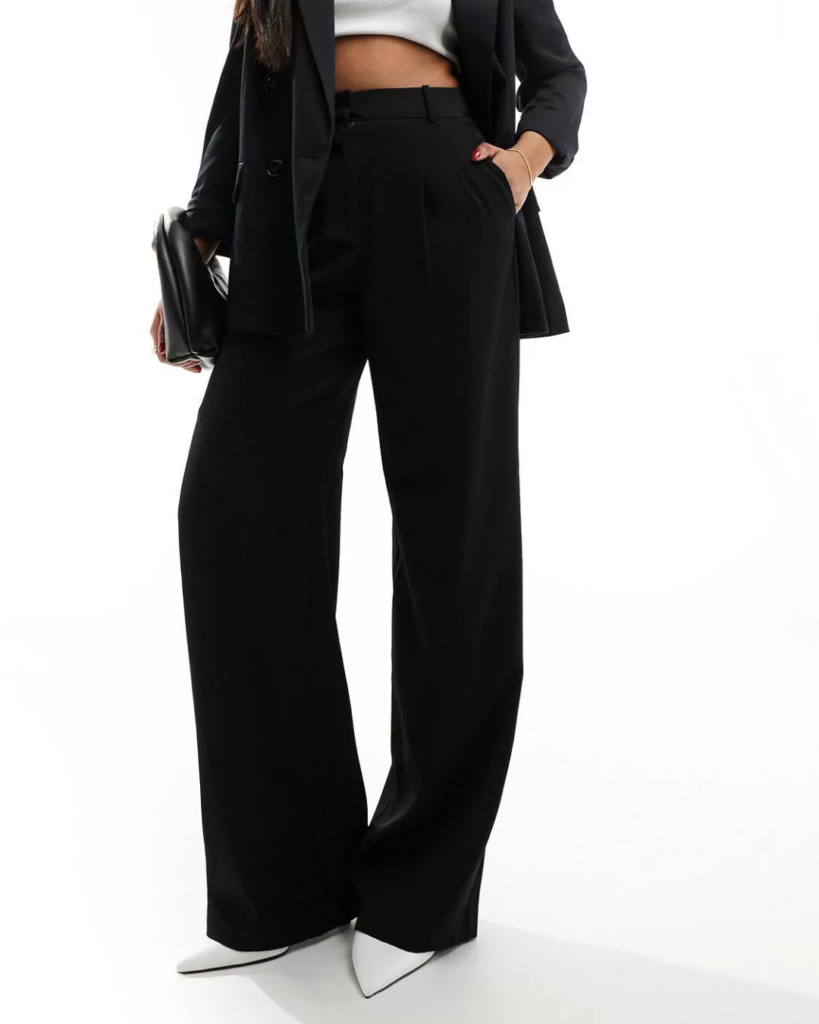 https://www.sassyhongkong.com/wp-content/uploads/2024/03/spring-capsule-wardroble-suit-trouser-style-819x1024.png