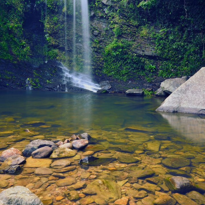 Near Tai Mei Tuk Tsuen is a waterfall and rock pool called Bride’s Pool. Featuring a rock pool which got its name based on an urban legend.