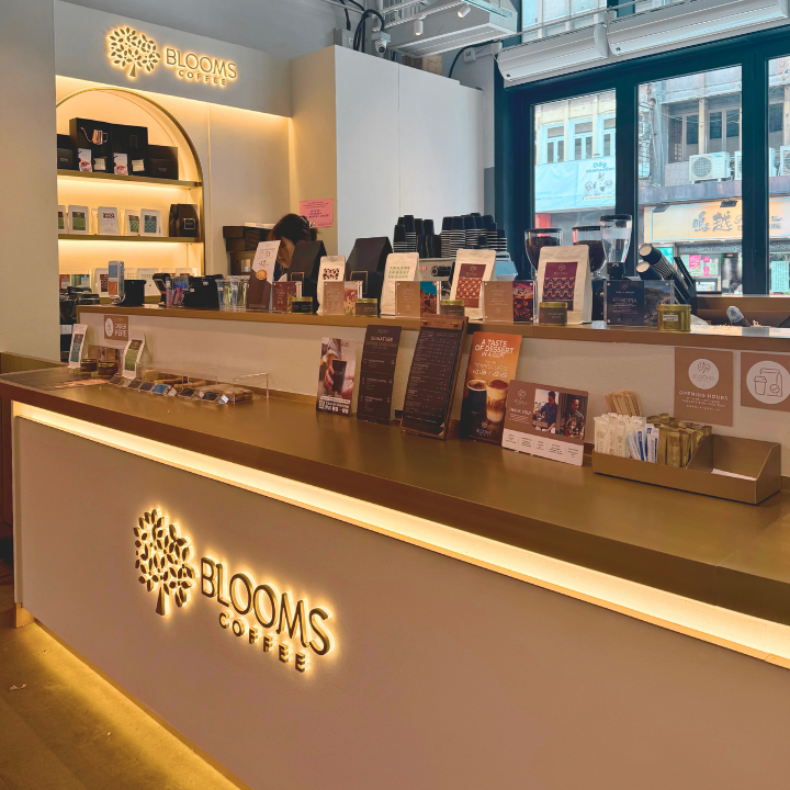 central market Blooms Coffee