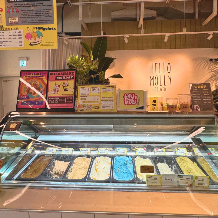 central market Hello Molly
