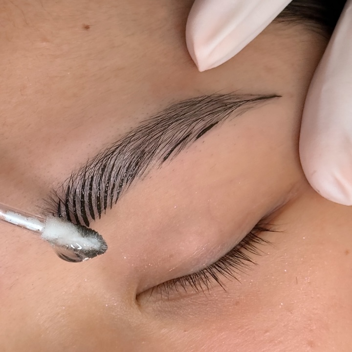 seoul brow studio, eyebrows brow lamination microblading threading waxing tinting eyebrow brows hong kong salon spa services treatments beauty