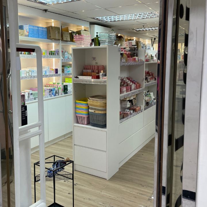 Simple Feel Hong Kong Korean skincare cosmetics shop Mong Kok branch