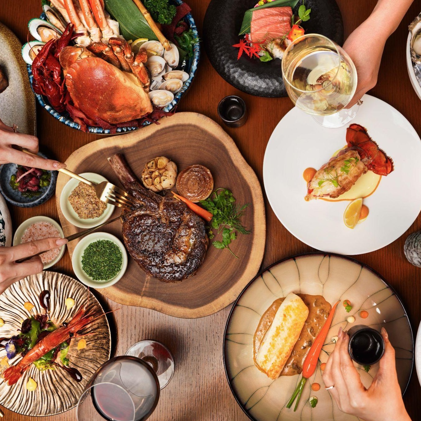 Daily buffet lunch in Hong Kong at The Astor, Eaton HK in Jordan, Kowloon