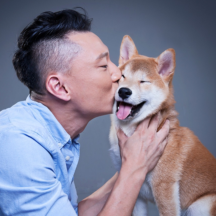 Portrait Photographers Hong Kong, Professional Photo Studios: Venture Photography Studios for pet photography, glam shots, family shoots and more in hk