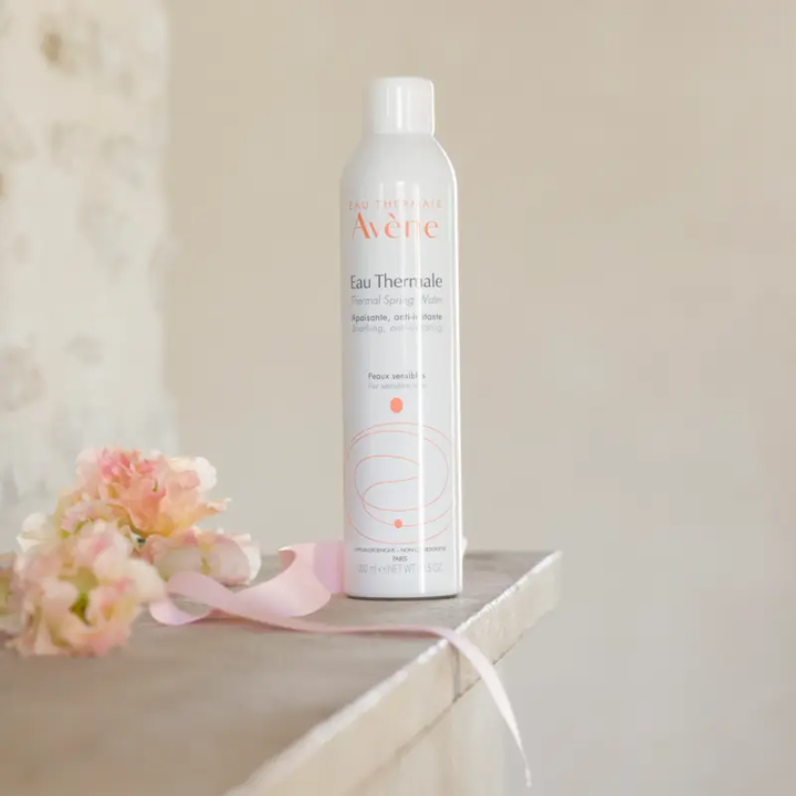 Carry facial mists in your purse avene spray