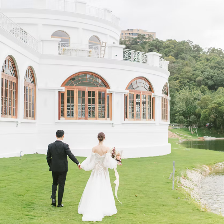 couple getting married at the lakehouse hong kong as an Alternative Wedding Venue in Hong Kong, Outdoor Wedding Venues, Garden Wedding Venues, Beach Wedding Venues: The Lake House, tai Po Kau