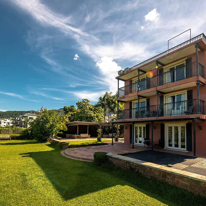 one thirty one exterior for a unique outdoor wedding in hong kong