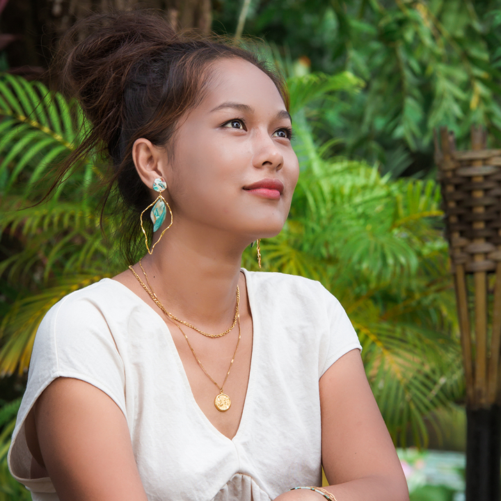 best hong kong jewellery brands, independent and online jewellery stores in hk; eden ministry limited supports survivors of human trafficking