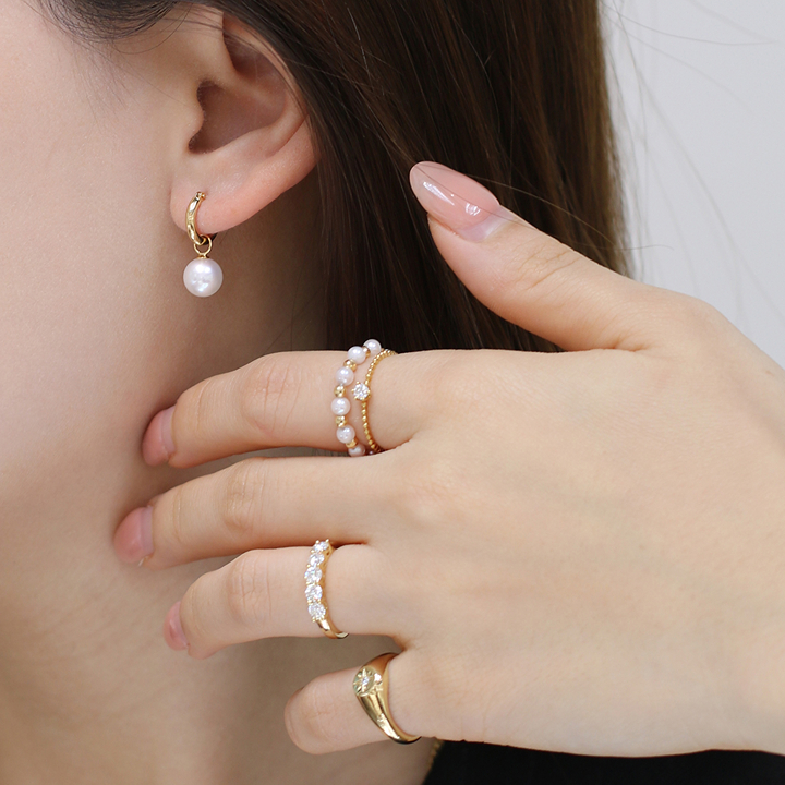 best hong kong jewellery brands; patrea jewelry for 18k yellow gold pieces