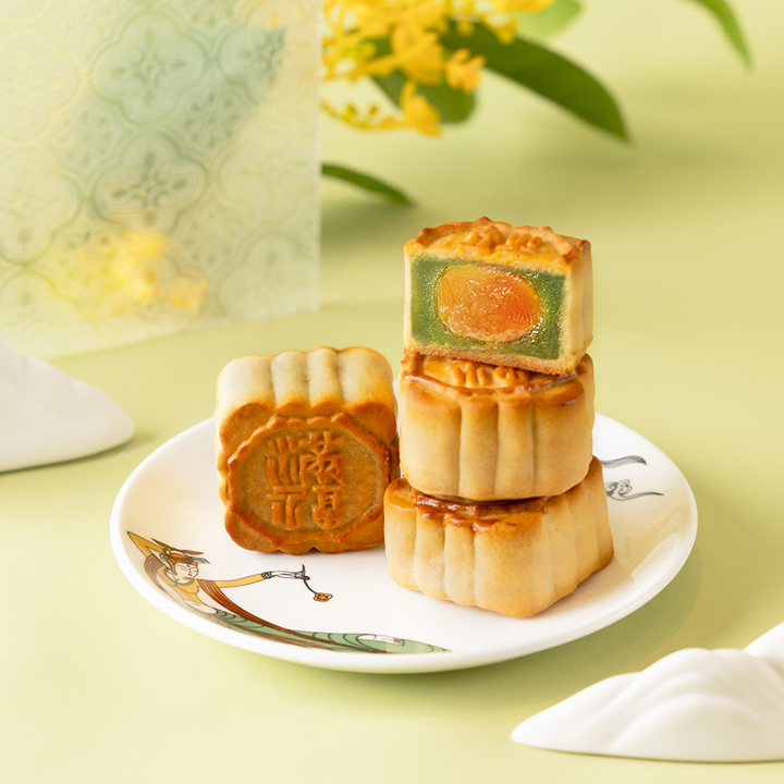 the best mooncakes to buy in hong kong 2025; dynasty mooncakes