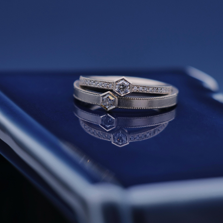 where to buy wedding rings in hong kong; dawn jewellery for unique weddings bands