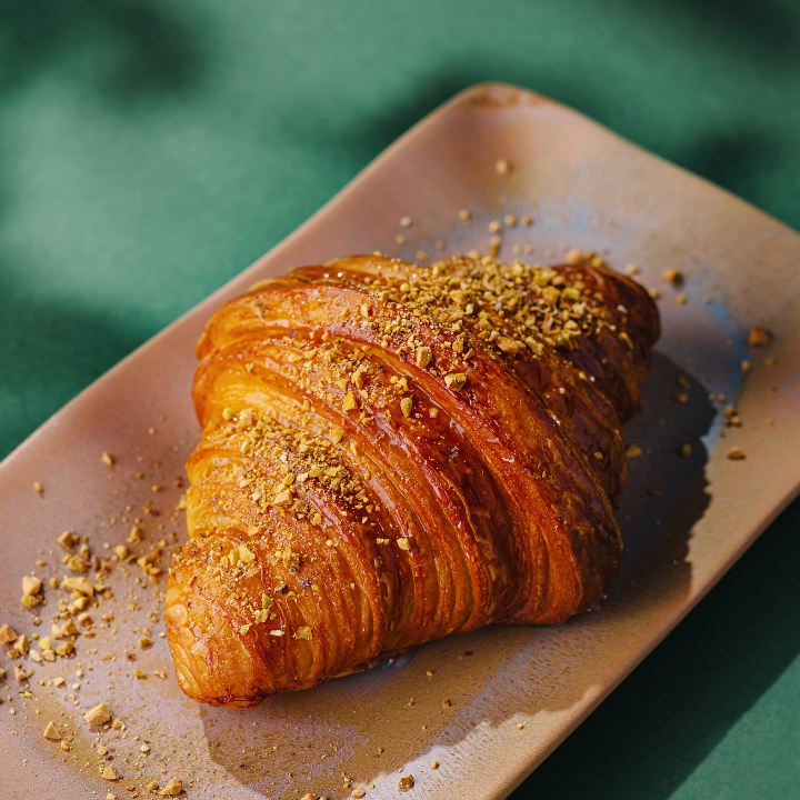 Fresh Food & Bakery Finds Rotisserie chickens and decadent desserts Costco shenzhen