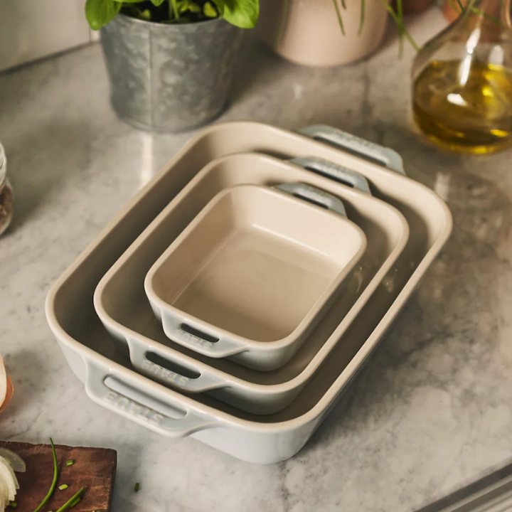 Christmas Gifts For Everyone 2025 Staub Three-piece dish set