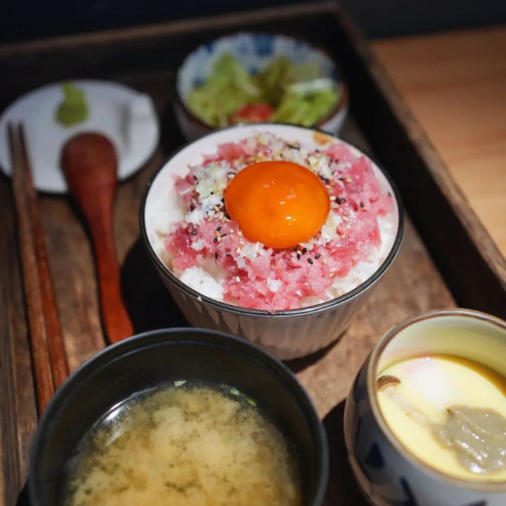 豐鮪 set lunch, japanese food causeway bay, affordable sushi in hong kong, lunch set, donburi