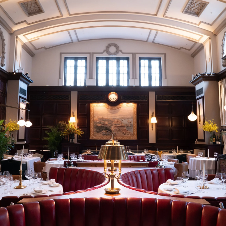 Christmas Dining Out 2025 Magistracy dining room British Roast