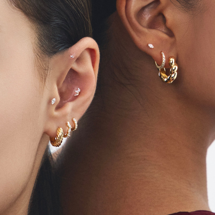 Where To Shop Affordable Jewellery in Hong Kong Labret huggies piercing 