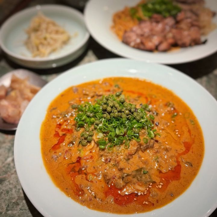 best things Team Sassy ate in 2025 jus noodles dan dan