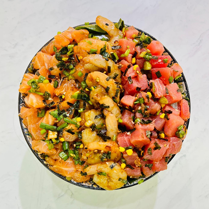 Where to find healthy food and affordable meals in Hong Kong; Poke Love for filling lunch under $100, make it healthy with salad as the base with protein