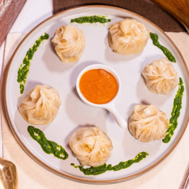 momos from nepal restaurant and bar in hong kong
