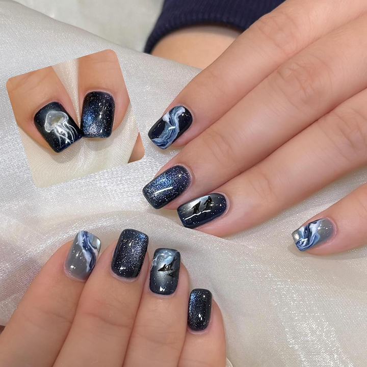 intricate galaxy nail art at Lisa Nail in Hong Kong, Lisa Nail nail salon HK nail art manicure nails salon near me gel nail design 