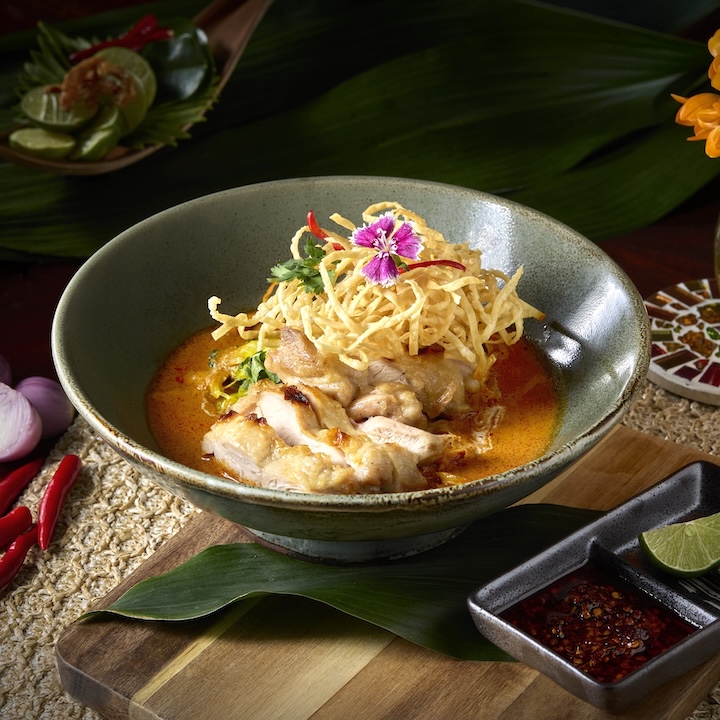 The Repulse Bay_Spices_Chef Ying from The Peninsula Bangkok_Northern Yellow Curry, Crispy & Boiled Egg Noodles