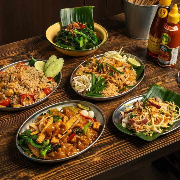 variety of Thai dishes, like pad thai, fried rice and som tam, from Siaw Hong Kong