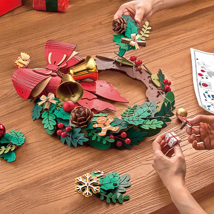 Christmas wreath DIY christmas decoration from LOG-ON Citysuper Hong Kong