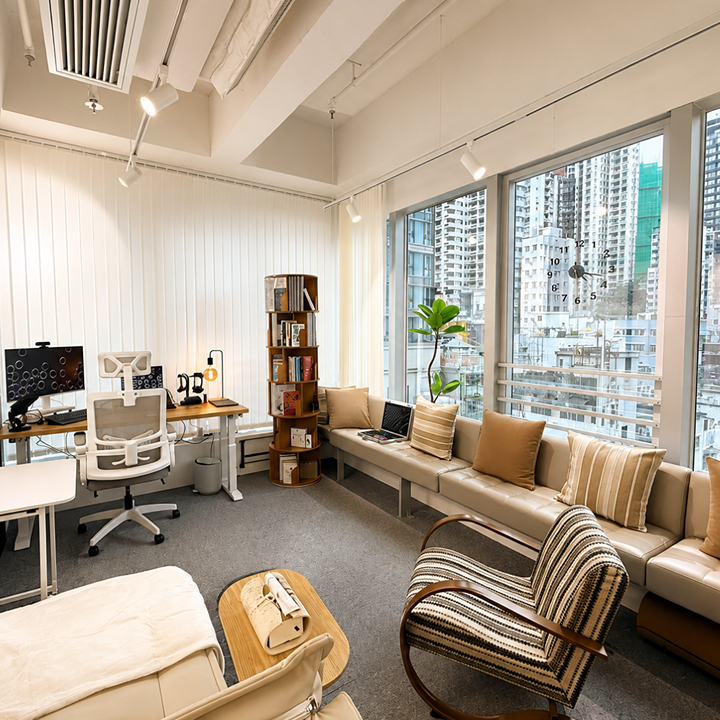 Harmonia therapist office interior, harmonia live hong kong psychotherapy doctor