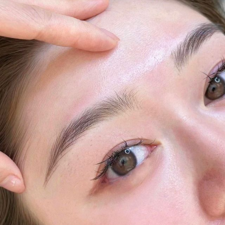 Semi-permanent makeup, semi-permanent eyebrows hong Kong, high society skin clinic